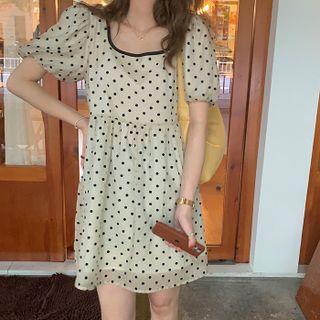 Puff-sleeve Square-neck Dotted Dress