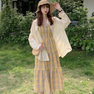 Light Jacket / Spaghetti Strap Plaid Midi Dress