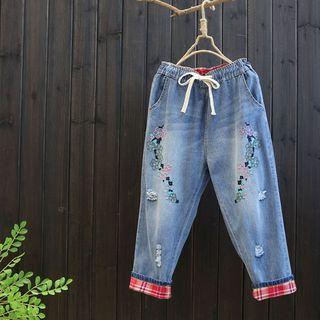 Flower Embroidered Washed Jeans Denim Blue - One Size