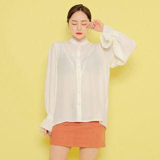 Bell-sleeve Lace-trim Blouse