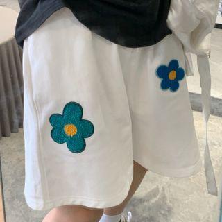 Flower Embroidered Straight Leg Shorts