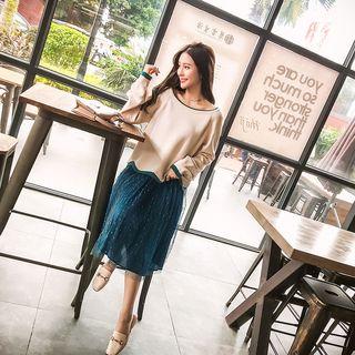 Set: Contrast Trim Sweater + Tulle Overlay Midi Skirt