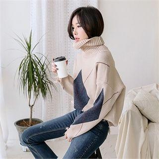 Turtle-neck Fray-hem Wool Blend Argyle Sweater