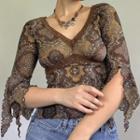 Print V-neck Lace Trim Top