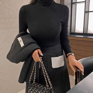 Turtle-neck Ribbed Wool Blend Top