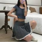 Plaid Short-sleeve T-shirt / Lace Trim Pleated Skirt