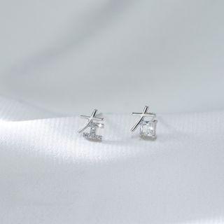Chinese Characters Rhinestone Asymmetrical Sterling Silver Earring 1 Pair - Asymmetric - Silver - One Size