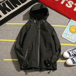 Water Resistant Windbreaker
