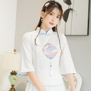 Embroidered Flared-sleeve Cheongsam Top