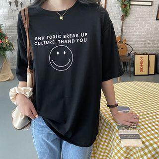 Smiley Face Printed Lettering Elbow-sleeve T-shirt