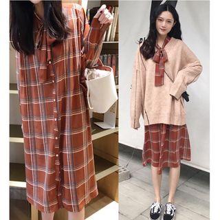 V-neck Sweater / Long-sleeve Plaid Midi Shirtdress
