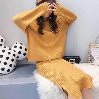 Knit Cape / Sweater / Spaghetti Strap Midi Sheath Knit Dress / Set
