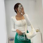 Square-neck Snap-button Crop Top