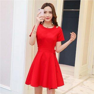 Short-sleeve Cutout Plain A-line Dress