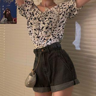 High-waist Denim Shorts / Cow Print Puff-sleeve Drawstring Cropped Blouse