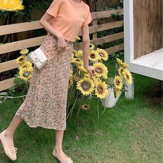 Set: Short-sleeve Top + Floral Print Skirt