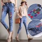 Cropped Embroidery Slim-fit Jeans