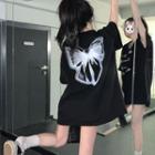 Short-sleeve Butterfly Print Lettering Loose-fit T-shirt