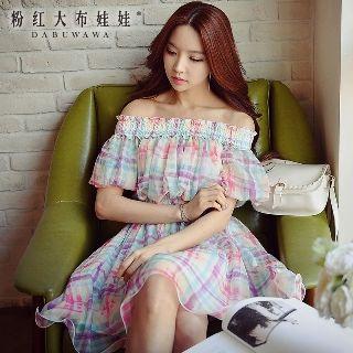 Off-shoulder Gather-waist Plaid Dress