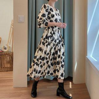 Long Sleeve Print Pleated Chiffon A-line Dress