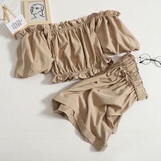 Set: Short-sleeve Off Shoulder Crop Top + Ruffle Shorts