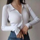 Knitted V-neck Cropped Sweater