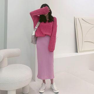 Button-hem Ribbed Skirt