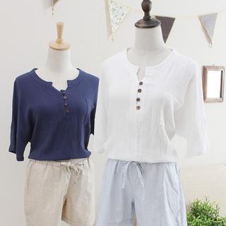 Short-sleeve Button-accent Top