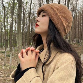 Plain Shearling Brimless Hat