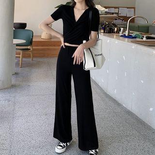 Set: Short-sleeve Wrap T-shirt + Wide-leg Pants