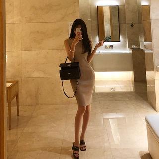 Sleeveless Button-trim Ribbed Bodycon Dress