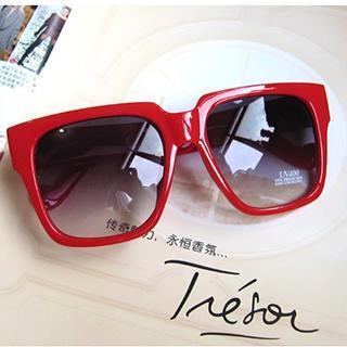 Thick Plastic Sunglasses