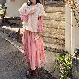 Fleece Vest / Plain Long-sleeve Midi Dress