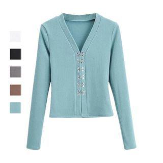 Long-sleeve V-neck Hook-closure Crop Top