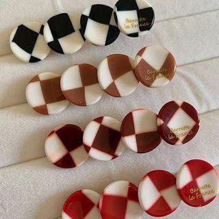 Checker Resin Disc Hair Clip