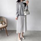Inset Pleated Skirt Pullover