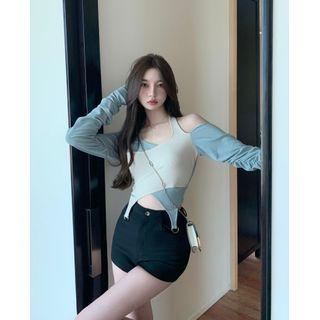 Long-sleeve Cold-shoulder Two-tone T-shirt Blue & Off-white - One Size