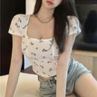 Short-sleeve Square Neck Floral Crop Top Blue Floral - White - One Size