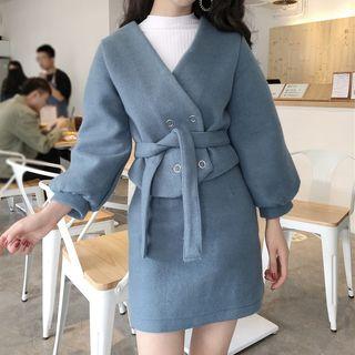 Set: Double Breasted Cropped Coat + Plain A-line Skirt