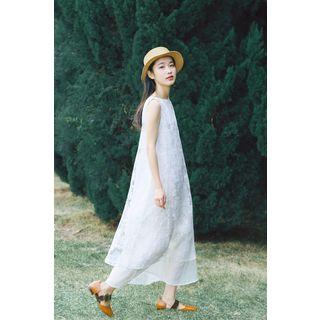 Embroidered Mock Two-piece Midi Sleeveless Dress