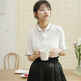 Bell-sleeve Contrast Trim Collared Blouse