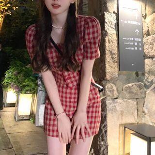 Set: Short-sleeve Double Breasted Plaid Blouse + Mini Skirt