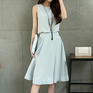 Set: Tank Top + Skirt
