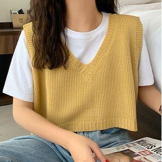 Short-sleeve T-shirt / Ribbed Knit Vest