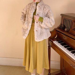 Fleece Button Jacket / Long-sleeve Top / Midi A-line Skirt