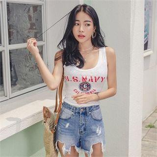 Sleeveless Lettering Slim-fit Top