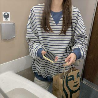 Long-sleeve Striped Sweatshirt Sweatshirt - Stripe - One Size