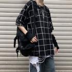 Short-sleeve Round Neck Check T-shirt Black - One Size