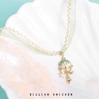 Alloy Shell Pendant Choker Green - One Size
