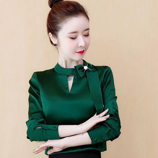 Bow Accent Cut-out Blouse